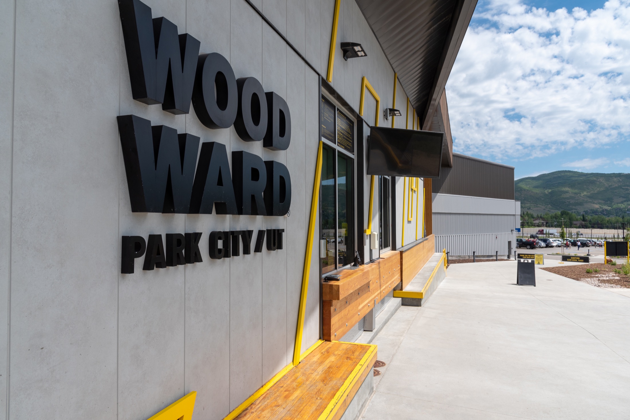Woodward Park City dimensional exterior sign